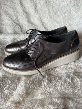 Clarks Collection Women's Perforated Platform Oxford Lace-Up Shoes - Metallic